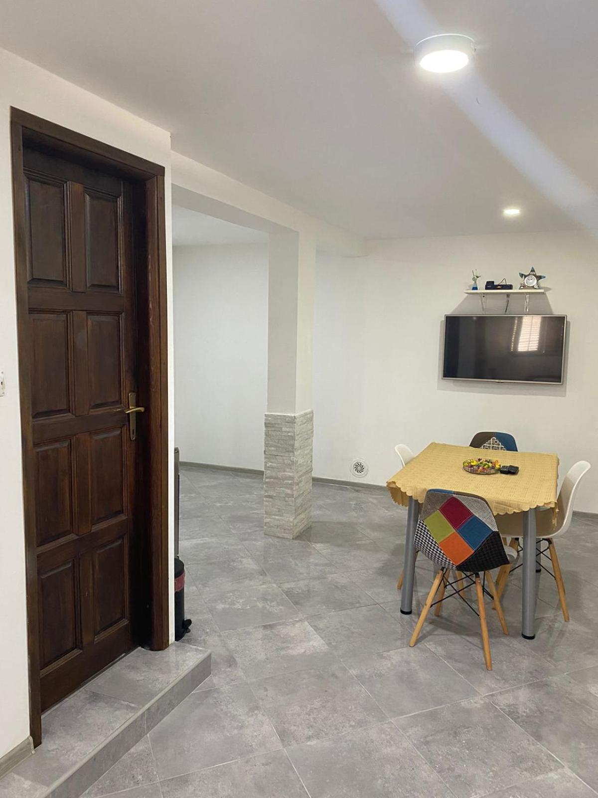 Milosavljevic Apartments Tivat Exterior photo
